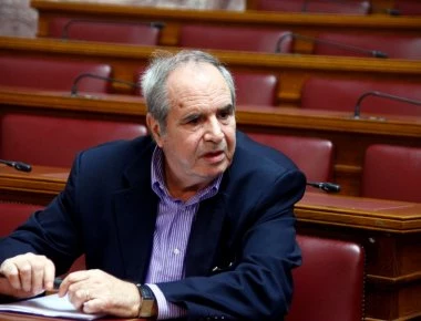 Ερώτηση του Στ. Παναγούλη στην Βουλή για τα επεισόδια ΠΑΟΚ-ΑΕΚ